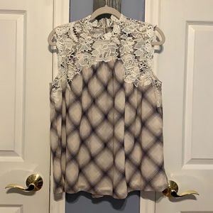 High neck lace and plaid blouse tank